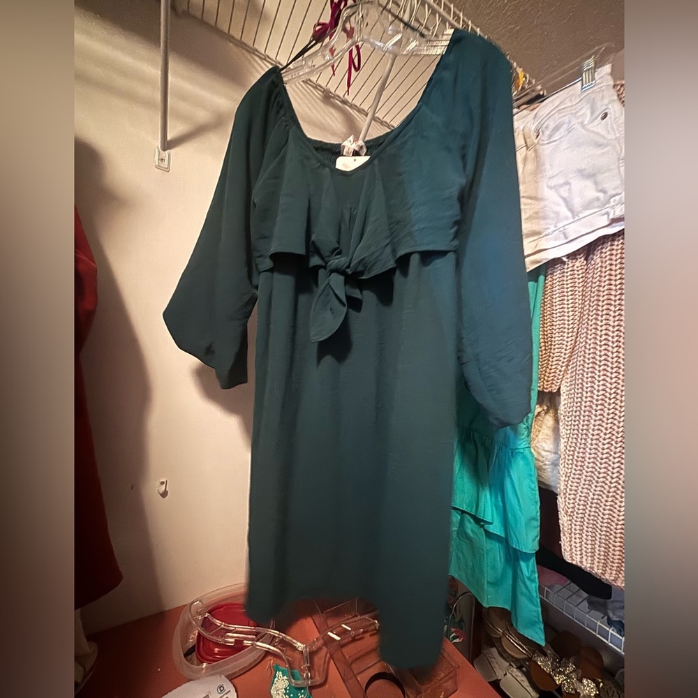Green Dolman Sleeve Scoop Neck Dress